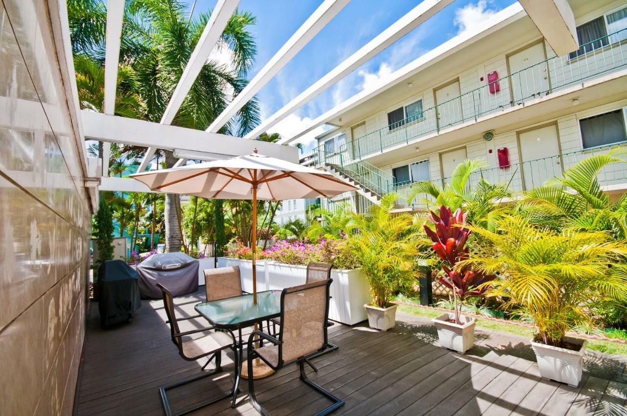 Wyndham Vacation Resorts Royal Garden At Waikiki Honolulu Bagian luar foto